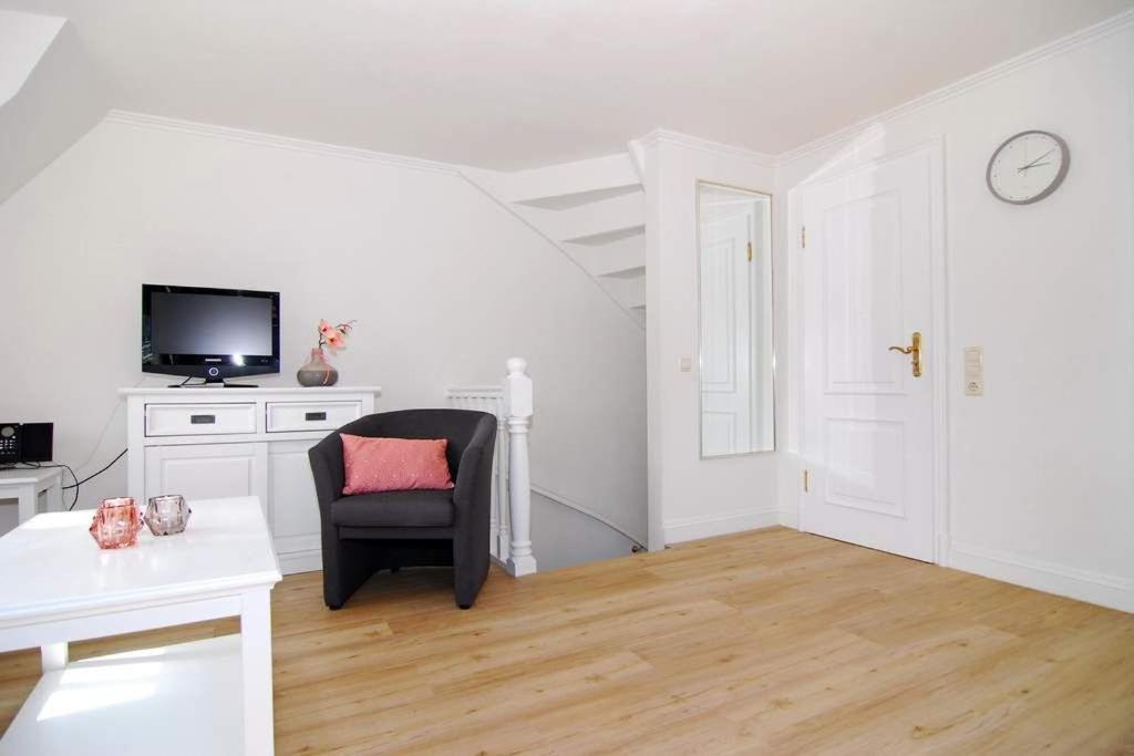 Olympia Haus 1, Whg 3 * Westerland